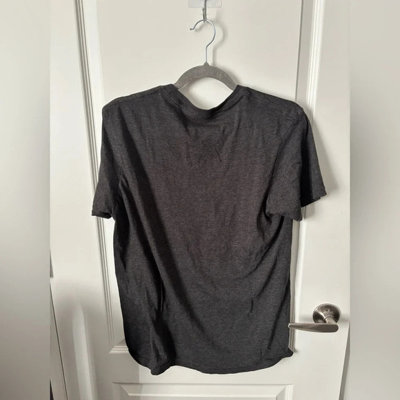 Unbranded | AC/DC Back in Black Graphic T-Shirt | Size M - Picture 5 of 5